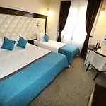 Centrum Business 4*