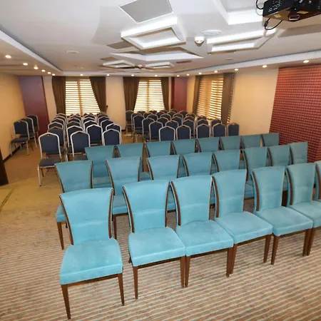 Centrum Business 4* Adana